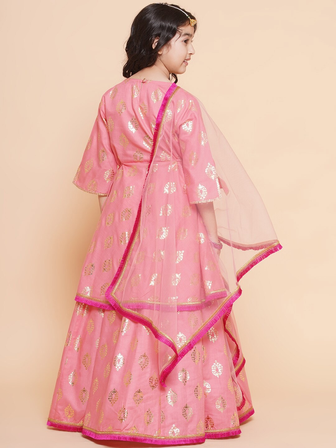 Girls Foil Printed V-Neck Lehenga & Blouse With Dupatta