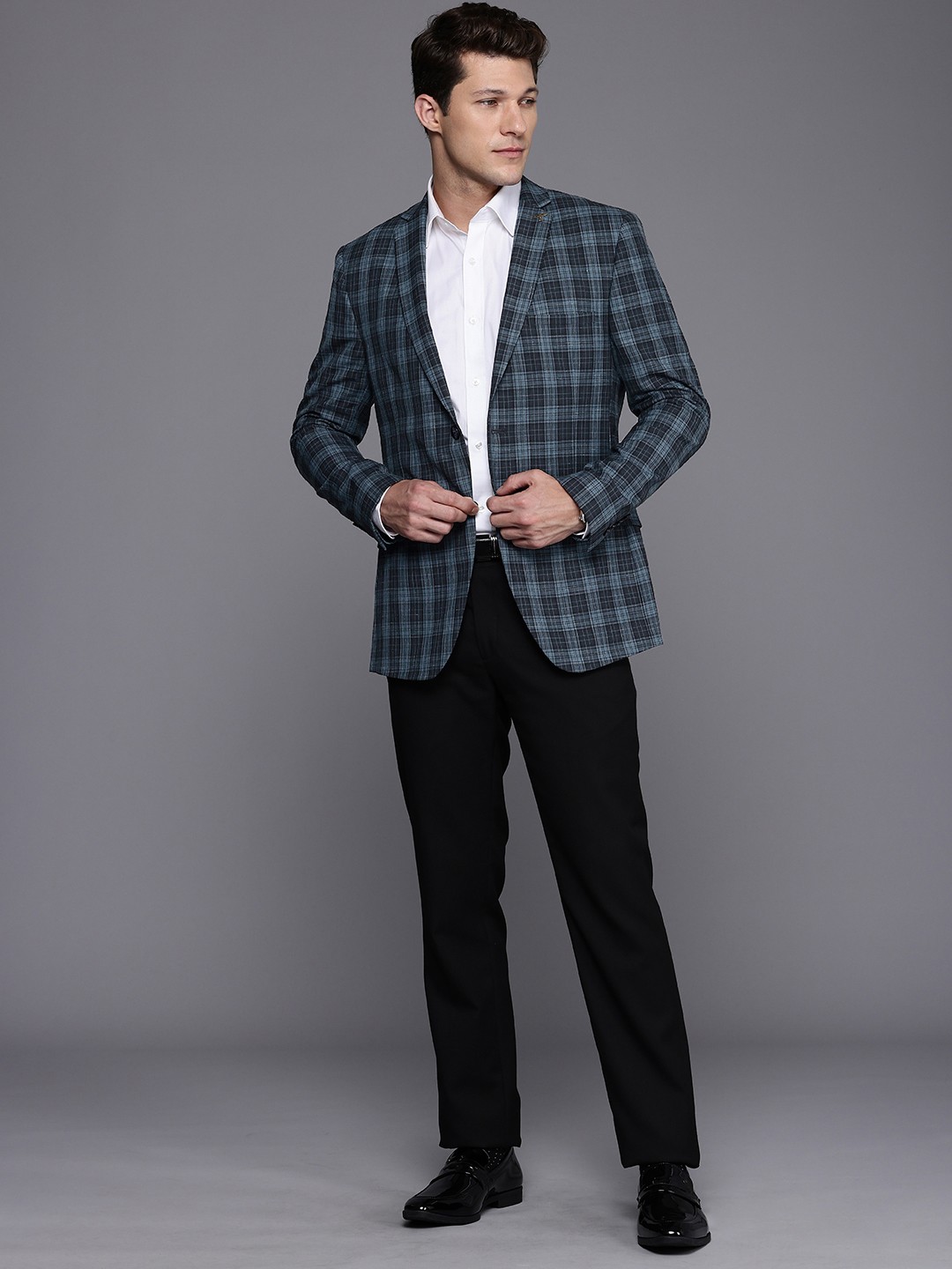 Men Checked Slim Fit Blazer