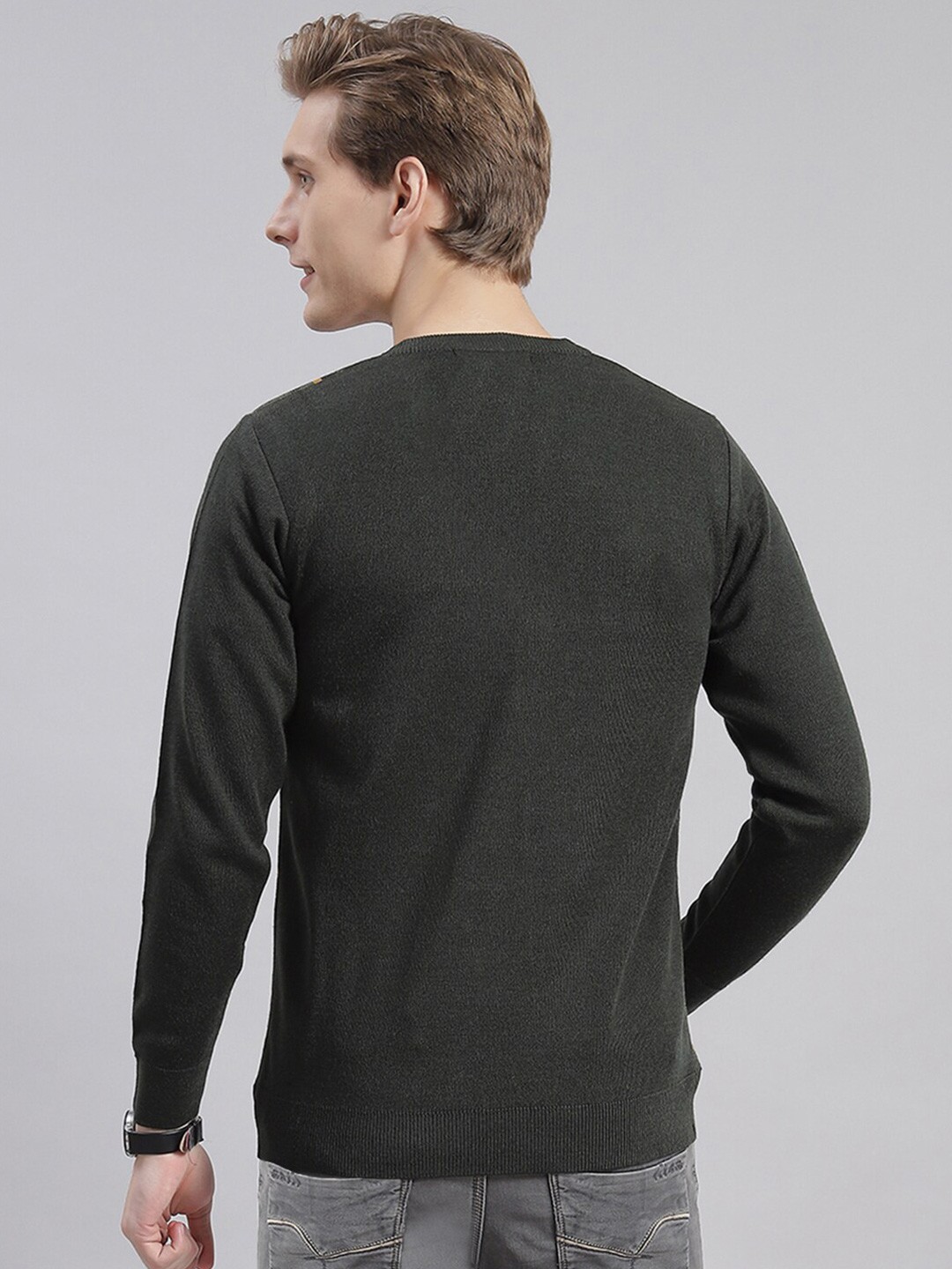V-Neck Checked Pullover Sweater