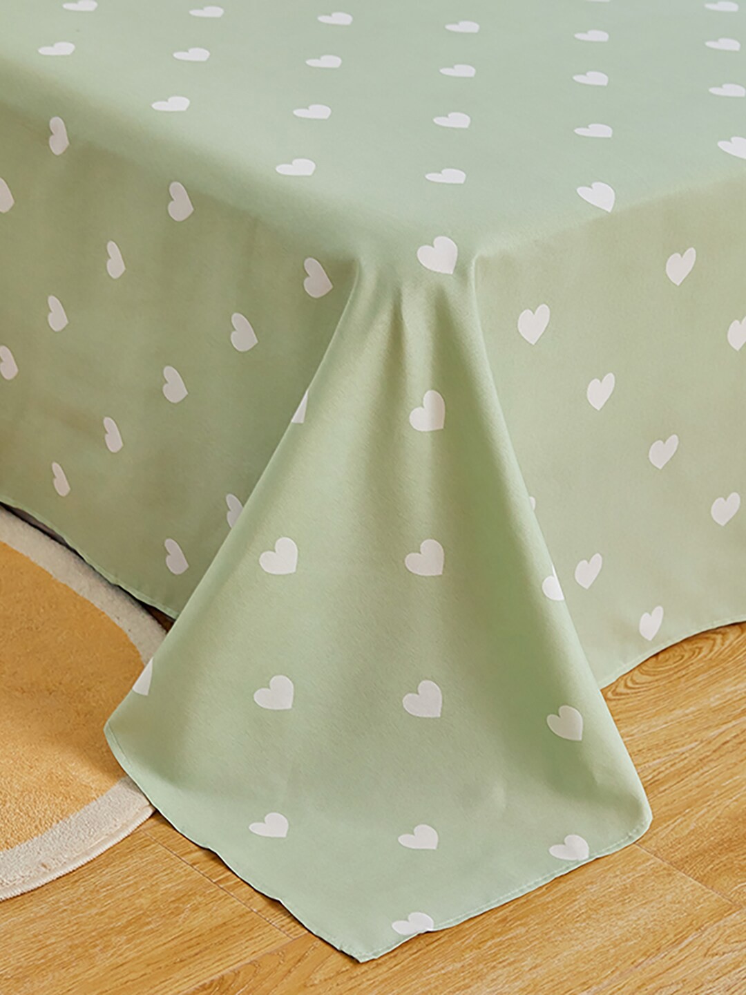 White & Green Printed Double King Bedding Set