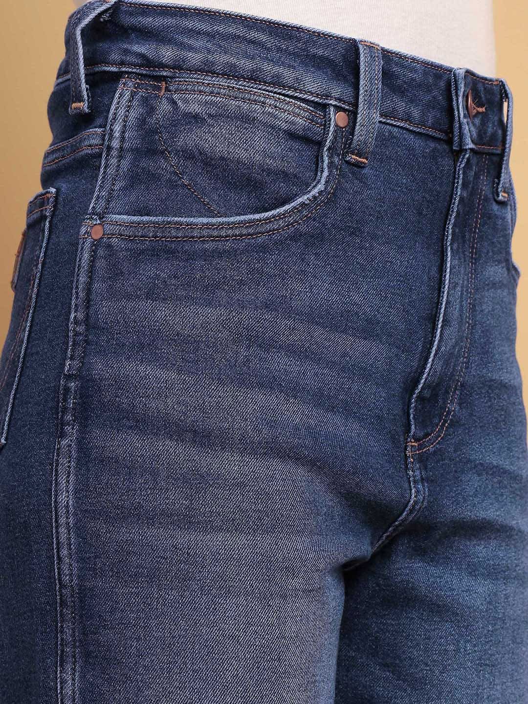 Women Straight Fit High-Rise Light Fade Stretchable Jeans
